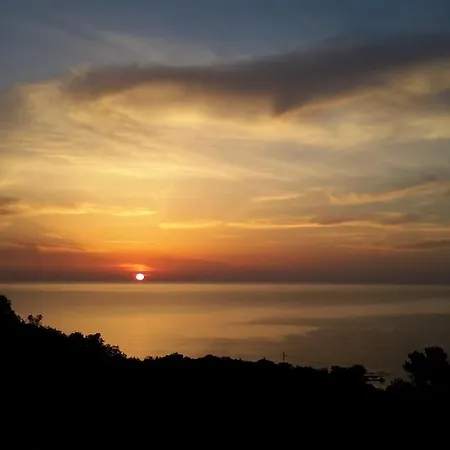 L'alpana En Bois Vue A 180 Degres * 사리 솔렌자라